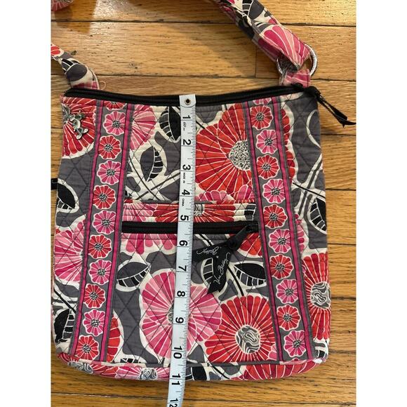Vera Bradley Quilted Floral Crossbody / Messenger Bag • Gray, Pink & Coral - Picture 6 of 7
